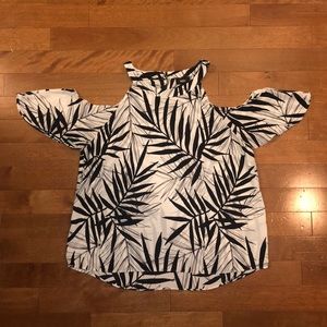 Black & White Palm Peekaboo Shoulders Top